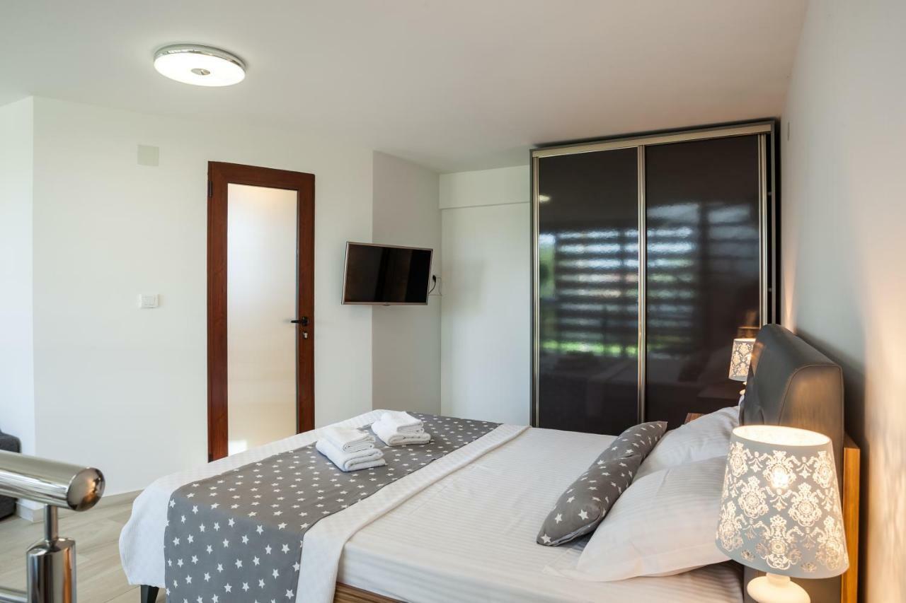 Apartments Davor Bar Exterior photo