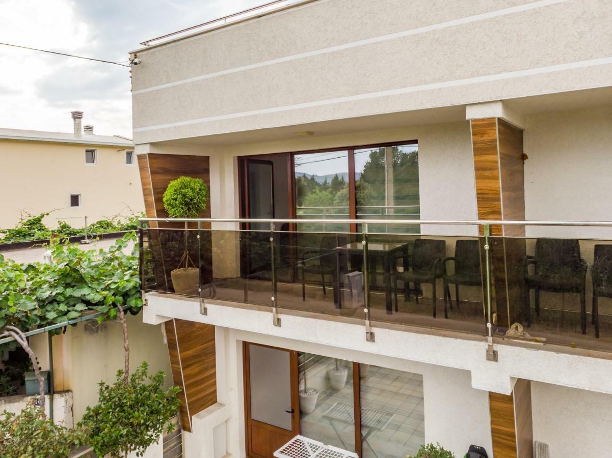 Apartments Davor Bar Exterior photo