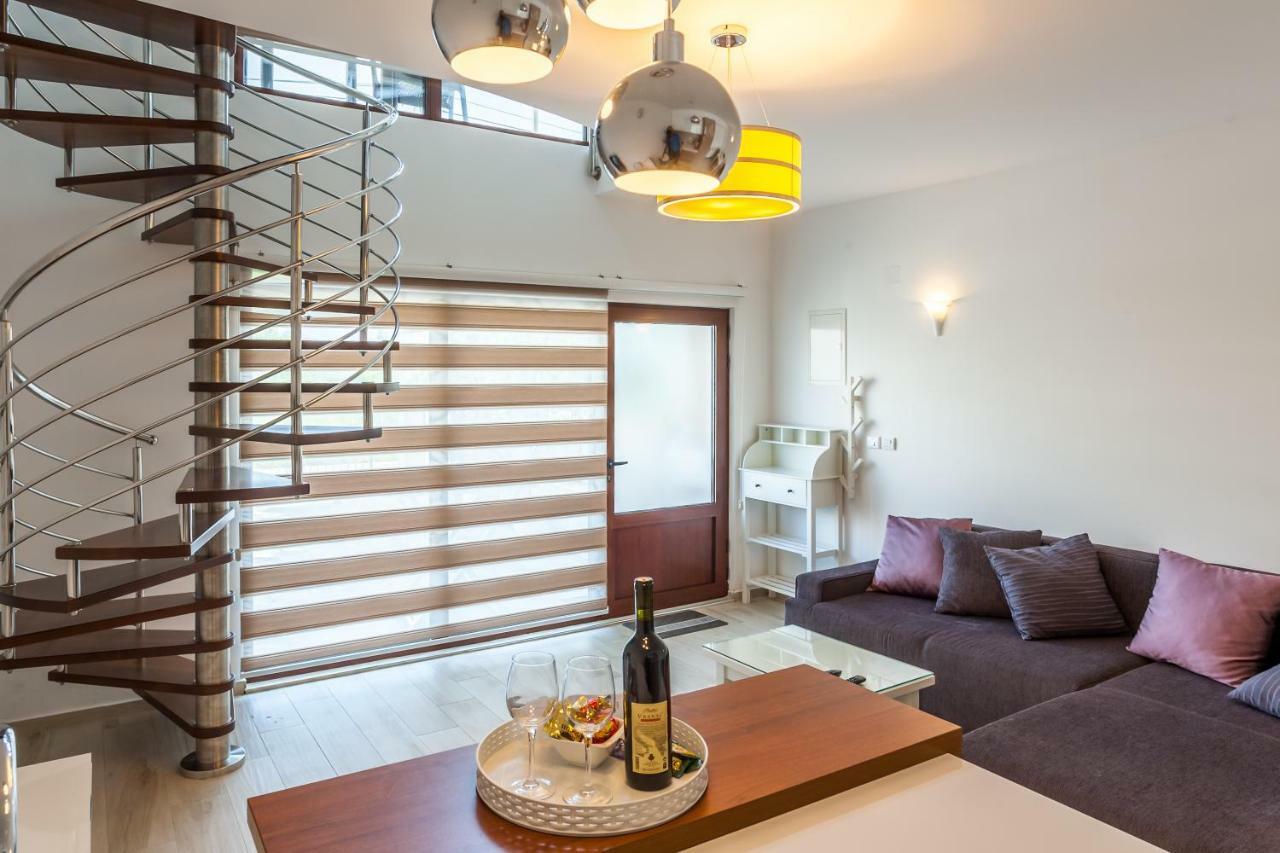 Apartments Davor Bar Exterior photo