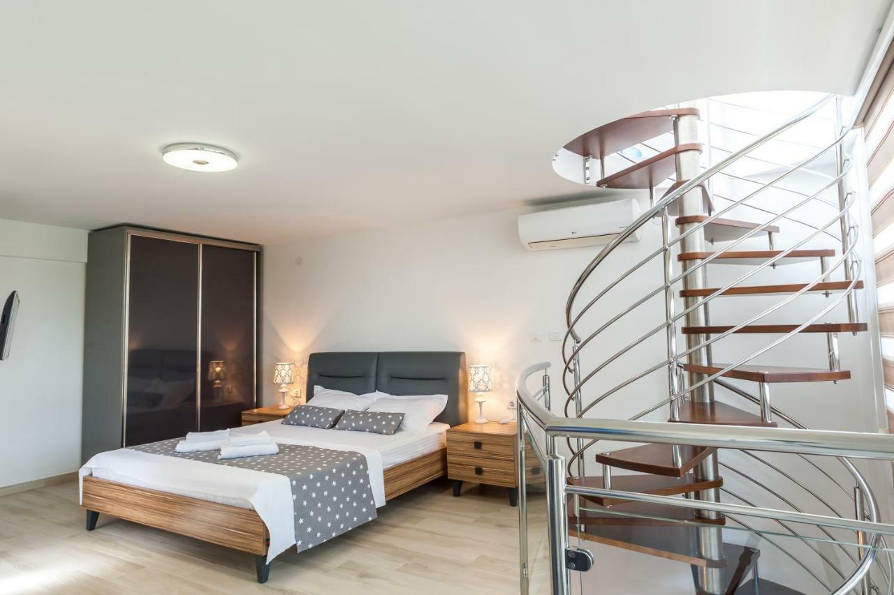 Apartments Davor Bar Exterior photo